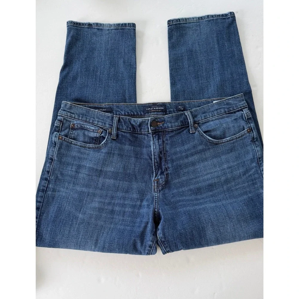 Lucky Brand 221 Straight Leg Mens Jeans 40x32 Medium Wash Blue Denim